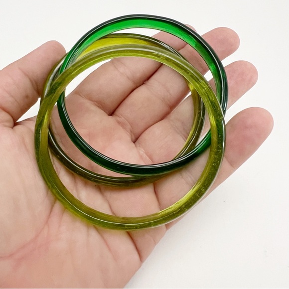 Set of 3 Olive Lime Green Textured Glass Bracelets Bangles - Picture 4 of 6